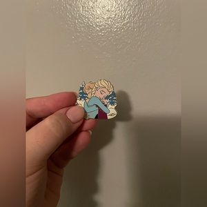 Disney Anna + Elsa Trading Pin